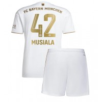 Bayern Munich Jamal Musiala #42 Fotballklær Bortedraktsett Barn 2022-23 Kortermet (+ korte bukser)